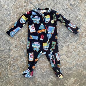 Dear Angel Ski themed double zip bamboo footie, size 3M